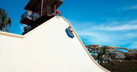 Feriado de Finados no Hot Beach Resort | Olímpia SP - 3 diárias
