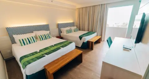 Férias em Olímpia no Hot Beach Resort